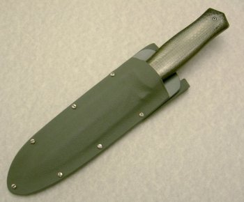 Fixed blade dagger in sheath.jpg