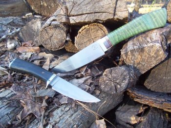 w-2 and scotts knife 001.jpg