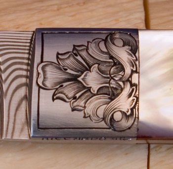 engraved-blacklip-2.jpg