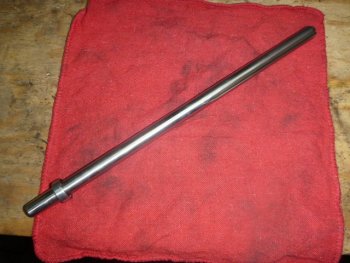 Small Cleaned - Spindle Rod.jpg