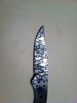etched kife.JPG