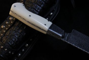 210 Gyuto Feather damascus corian 032 (800x533).jpg