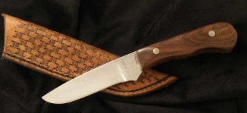 Hunter-and-Sheath-BB.jpg